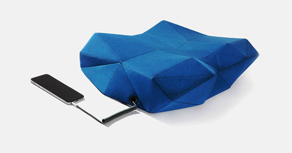 云梦还推出了一款极具设计感的PILO音频助眠枕
